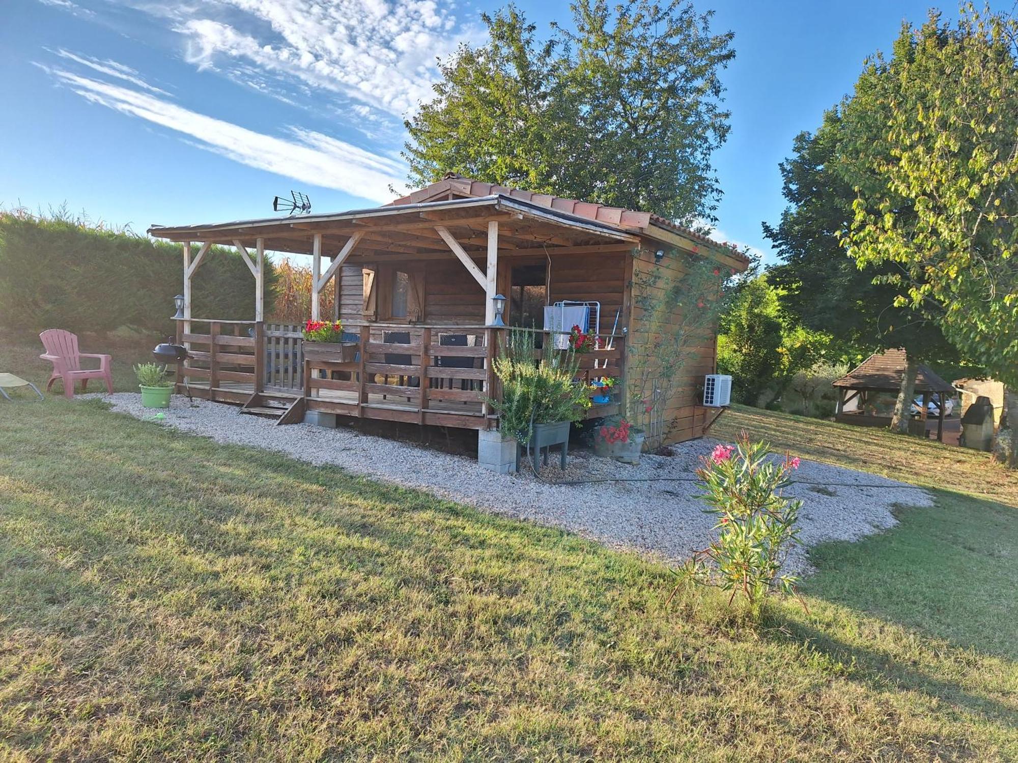 Le Chalet Douillet Saint-Genies Buitenkant foto